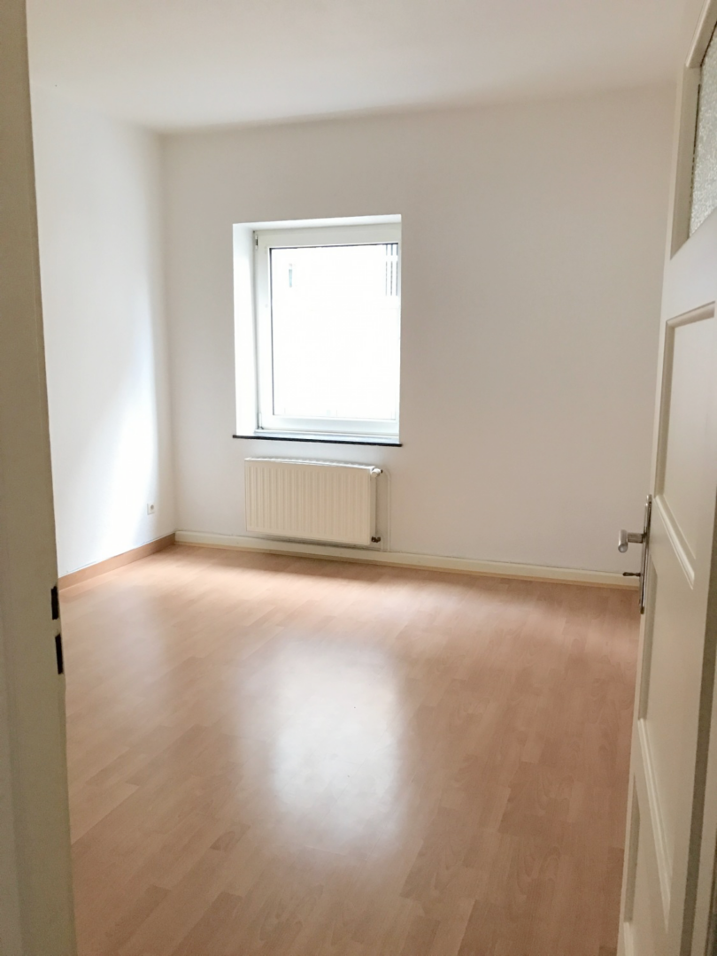 Gäste-/Arbeitszimmer