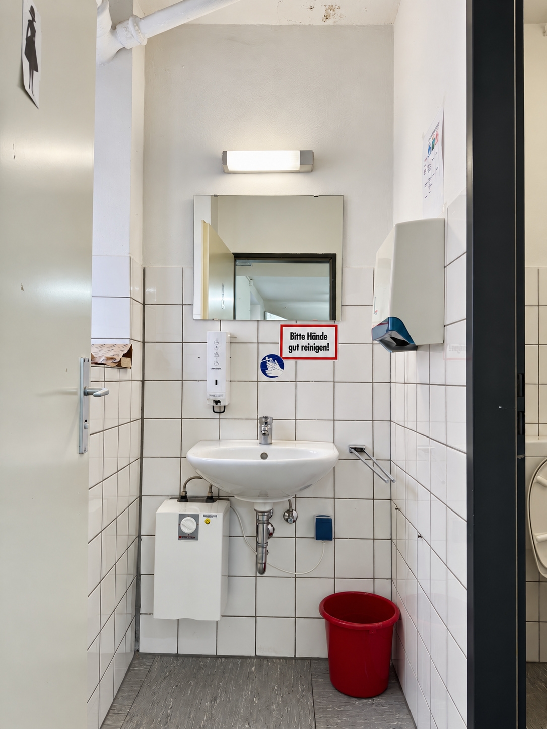 D-WC