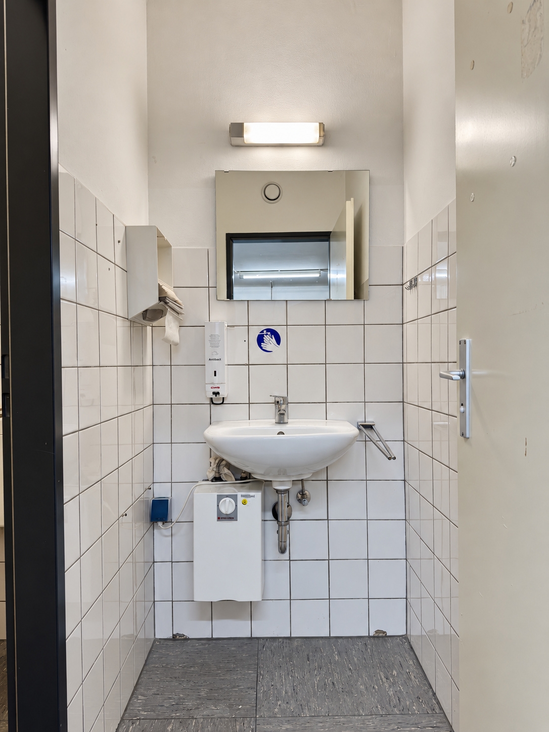 H-WC